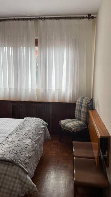 Acogedor Piso Centrico Lägenhet Calahorra Exteriör bild
